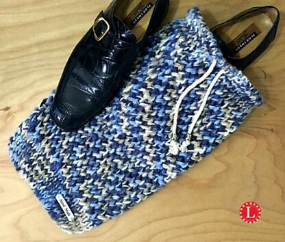 Loom Knit Drawstring Travel Shoe Bag