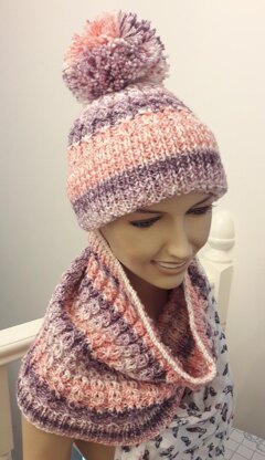 Ladies Hat & Cowl Mock Cable Aran Yarn