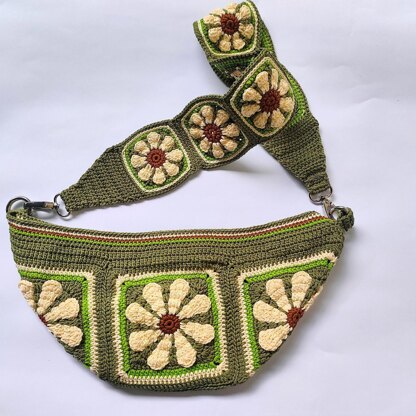 Daisy Flower Fanny Pack