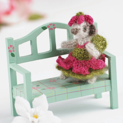 Knitted Meerkats