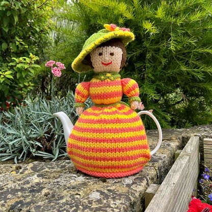 Edwardian Lady 4 Cup Teapot Cosy Knitting Pattern - Novelty Teapot Cosy Knitting Pattern