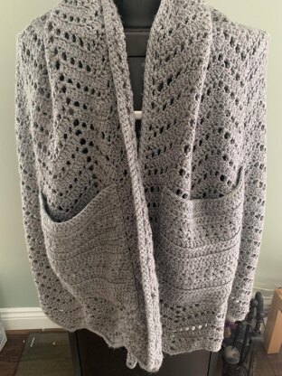 Ripple Pocket Shawl