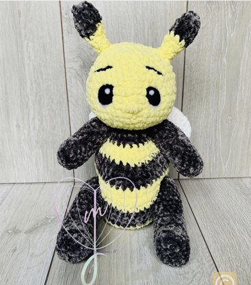 Bee crochet pattern