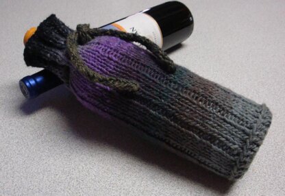 Ribbed Wine Bottle Cozy