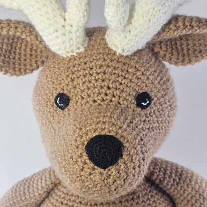 The Forever Hug Deer