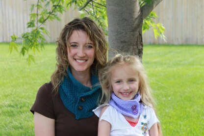 The Knotty Stitch Cowl