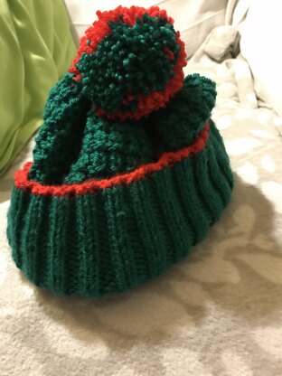 Alexis Hat with Bobble for Adults and Children