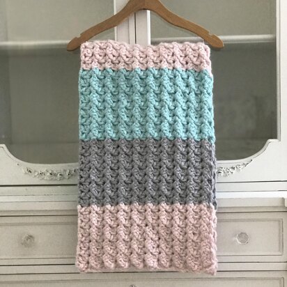 Chunky Love Baby Blanket and Throw