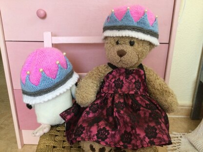 Princess hat for Evie & teddy