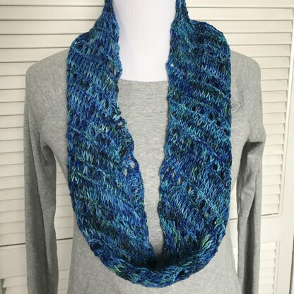 Vita Cowl