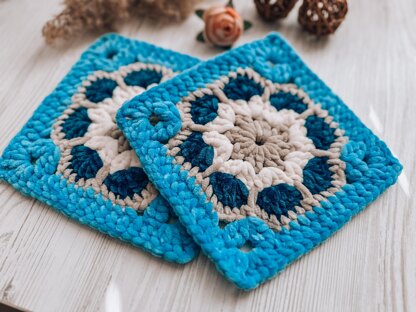 Plush granny square