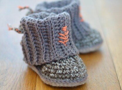 Mini Ugg Style Booties