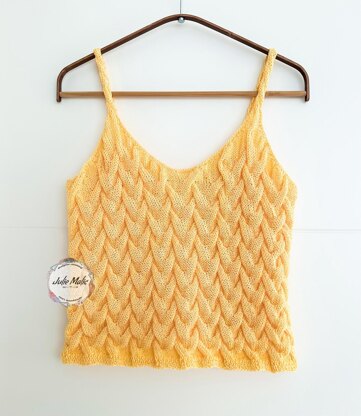 Women’s aran crop top