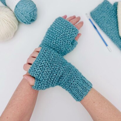 Atelier - fingerless gloves to crochet