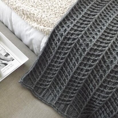 Hayden Chevron Crochet Blanket