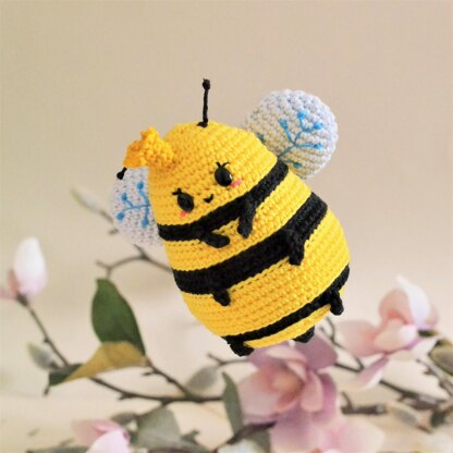 Queenie the bee