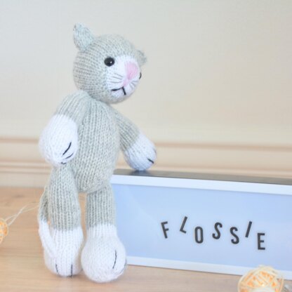Flossie Cat
