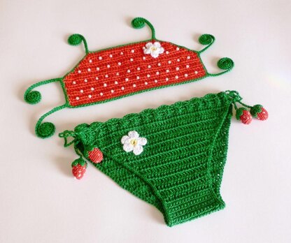 STRAWBERRY bikini, two pieces swimsuit