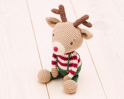 Amigurumi reindeer