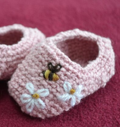 Baby Bee Shoe