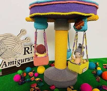 Amigurumi the funny chasing swing