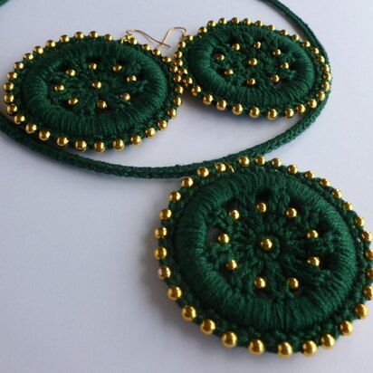 Crochet Earrings Necklace Jewellery Set Fortunes Wheel