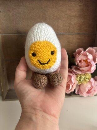 Hard Boiled Egg Amigurumi