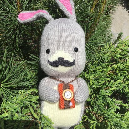 Ronnie Rabbit - knitting pattern
