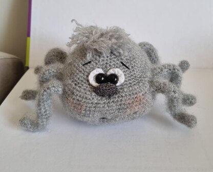 Crochet spider