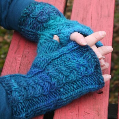 Plaited Cable Fingerless Mittens