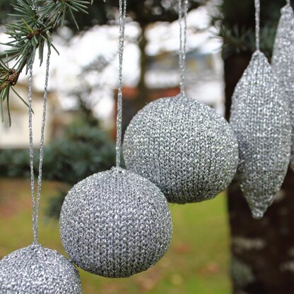 Baubles and Icicles (Plain)