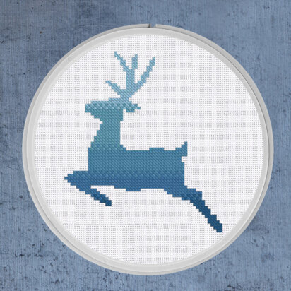 Cross Stitch Pattern Gradient Deer by Leonor Kiokiz