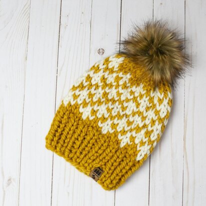 Fair Isle Hat Diamonds Women Chunky Toque Winter Pompom