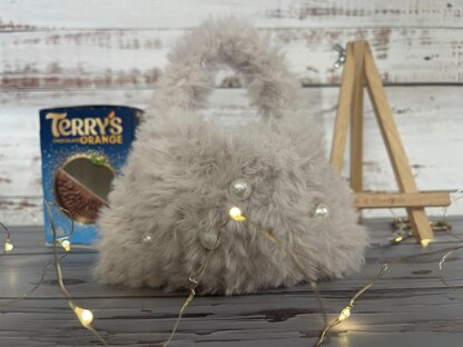 Fur Handbag Chocolate Orange Cover Knitting Pattern