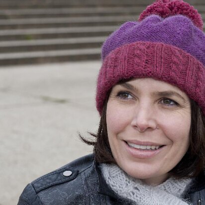 Naughty or Nice Pompom Hat - knitting pattern