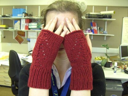 Meret Mittens - Fingerless