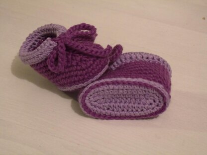 Slippers with Cuff and Tie