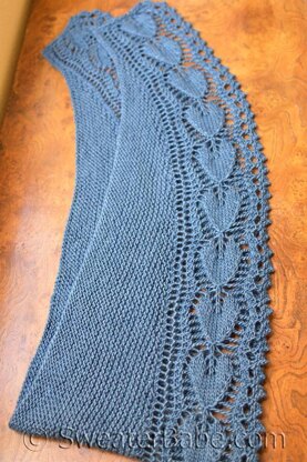 #188 Open Hearts Shawlette