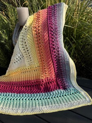 Triangular Scarf "Valeria"