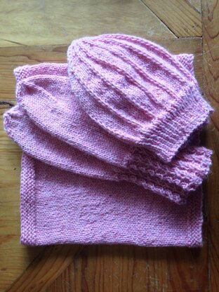 Softee hats, mitts, neckwarmer