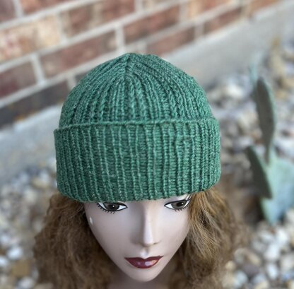 Pinehurst Hat -- a loom knit pattern