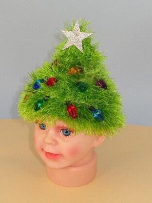 Childrens Easy Christmas Tree Beanie Hat