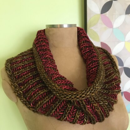 2 Color Brioche Cowl