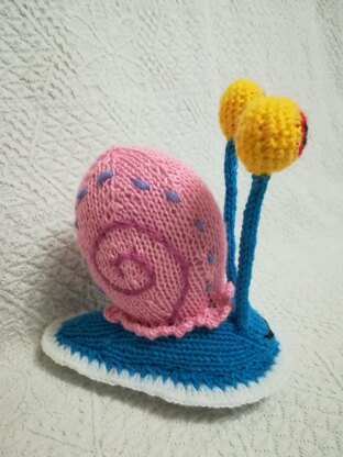 Knitted Gary the Snail