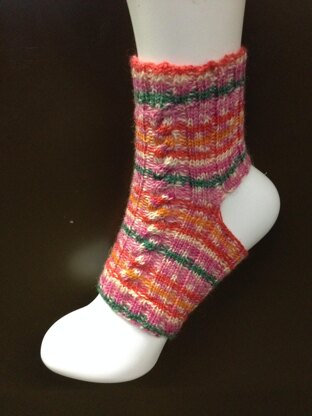 Yoga Twists and Turns 4 ply Socks