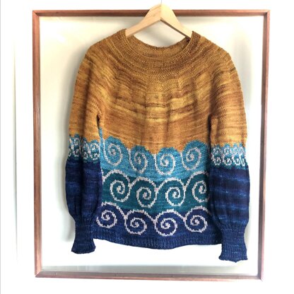 Waves beach sweater