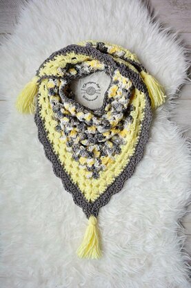 Hudson Triangle Scarf