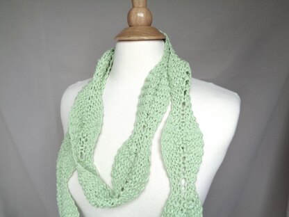 Scallop Leaf Scarf