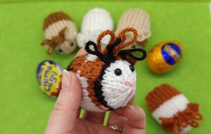 Guinea Pig Creme Egg Cosy