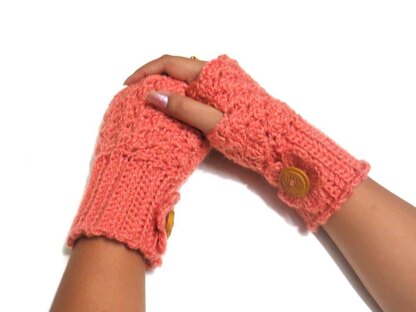 Fingerless mittens shell design